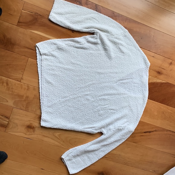 Urban Outfitter, nubby-textured, light weight sweater, size S-P - Picture 3 of 5